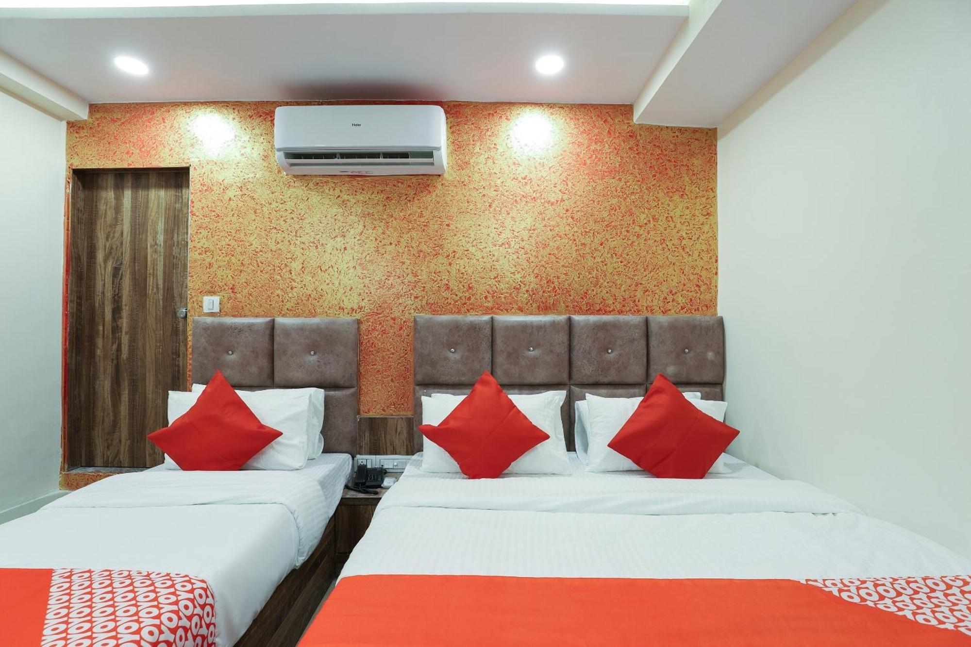 Hotel O Dream Stay Sarkhej Экстерьер фото