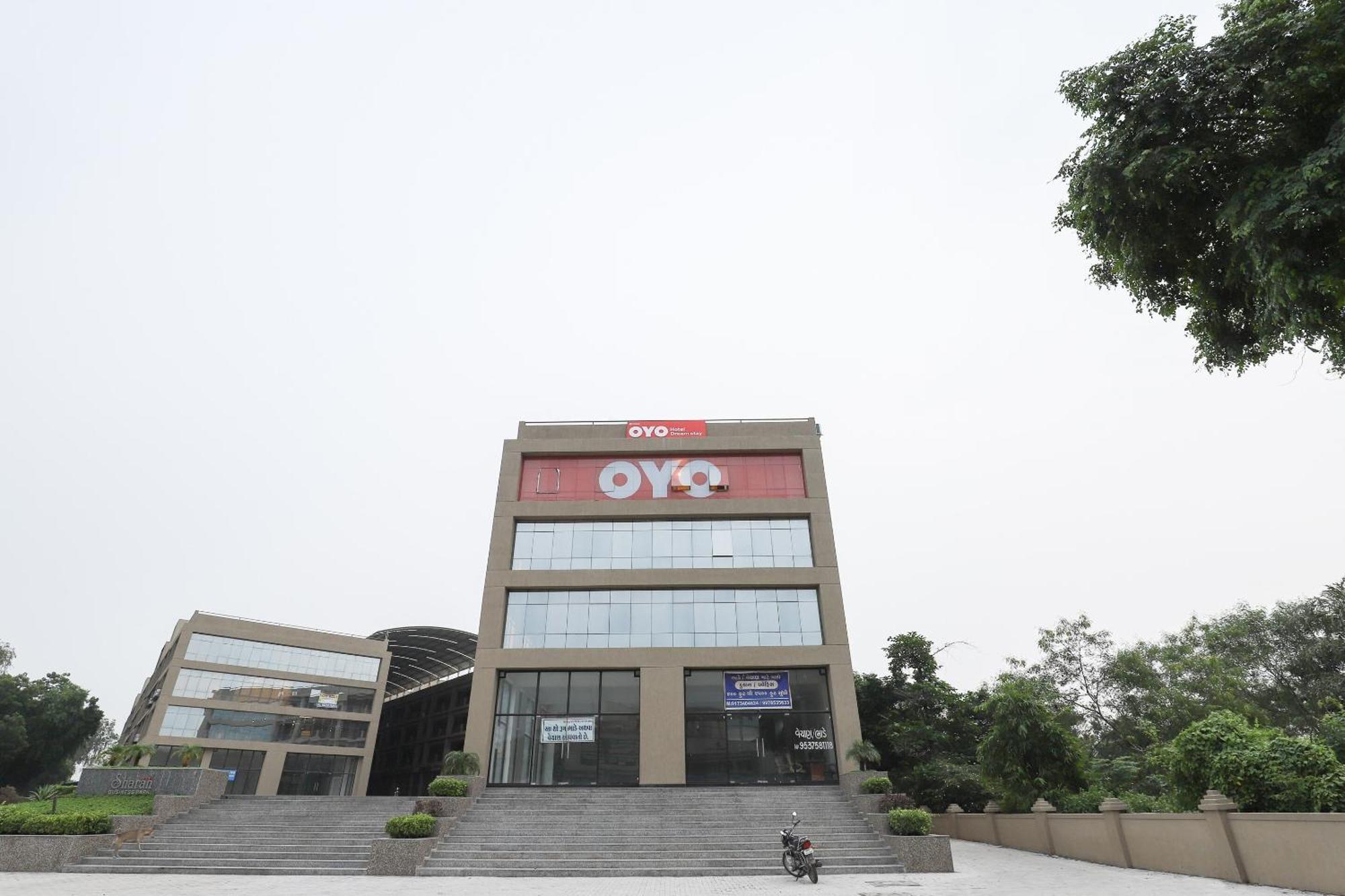 Hotel O Dream Stay Sarkhej Экстерьер фото